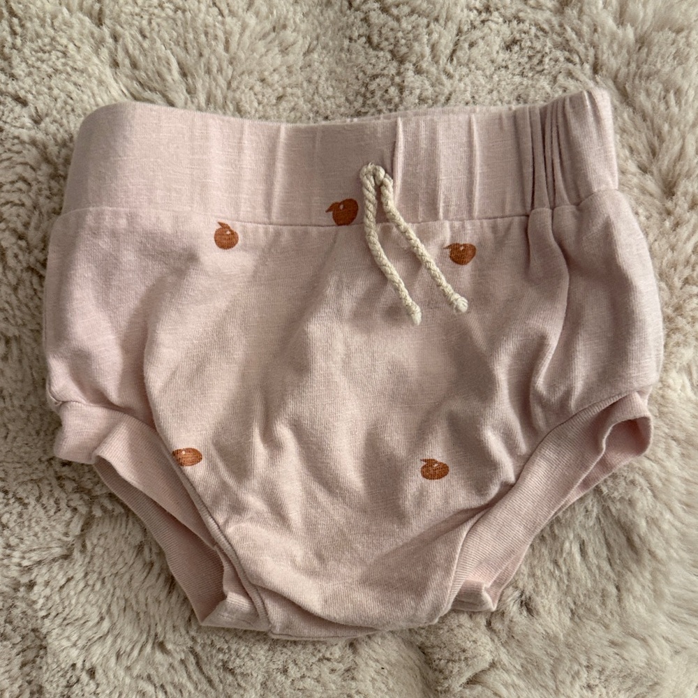 Kate Quinn light Pink Baby Bloomers with apricot  Print